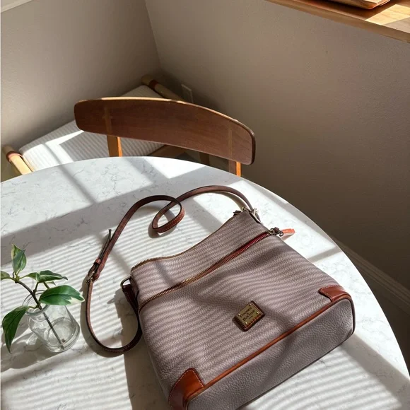 Dooney & Bourke Pebble Leather Crossbody Bag - Picture 4 of 5